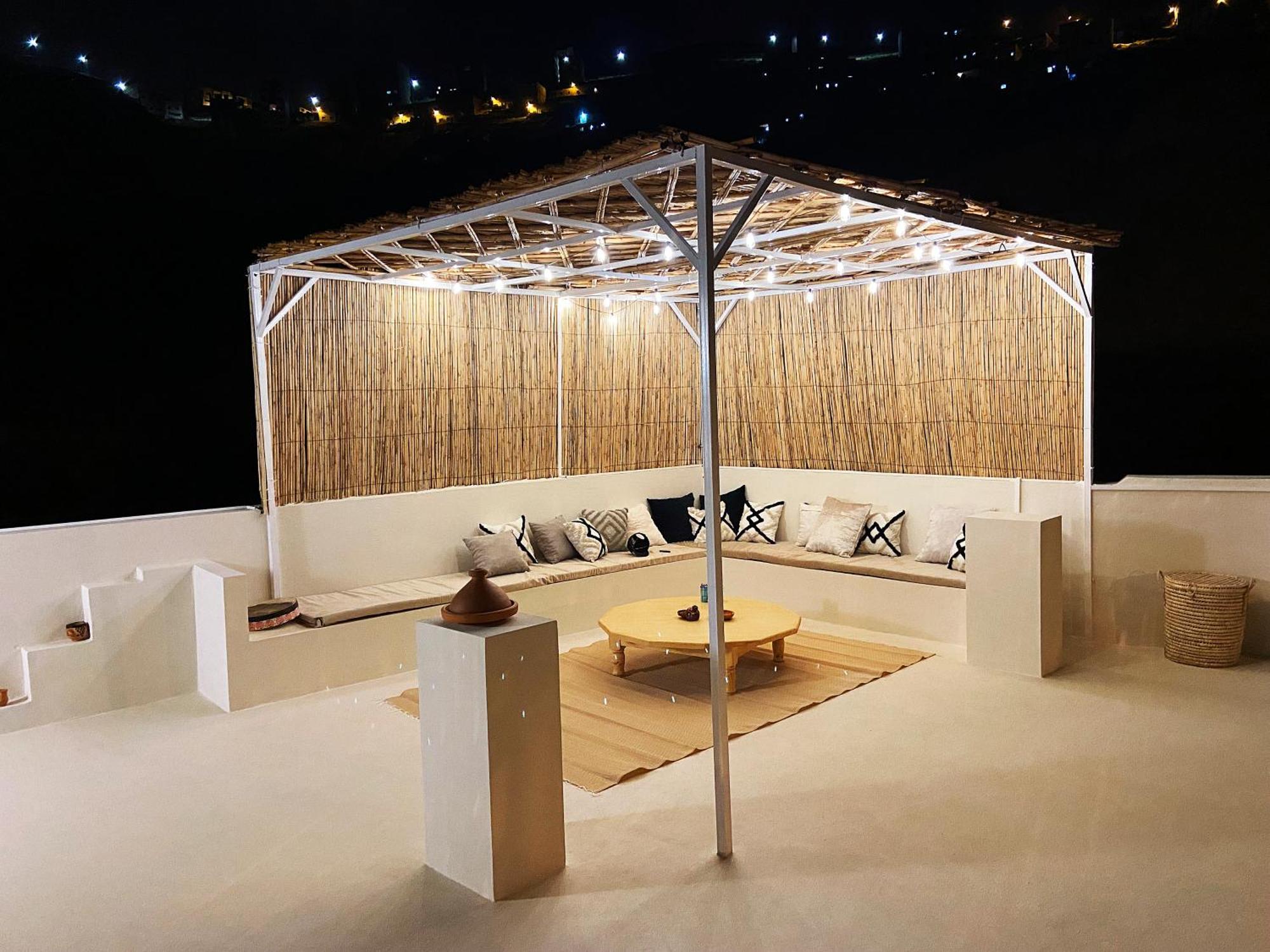 Entire House With Private Rooftop Al Hoceïma Exteriör bild